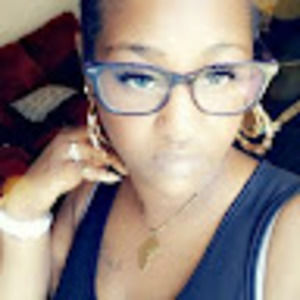 Meet your Posher, Mikea